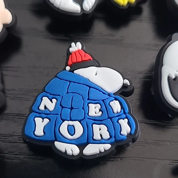 Peanuts Character Inspired Croc Shoe Charms (Set of 12) - Picture 6 of 15